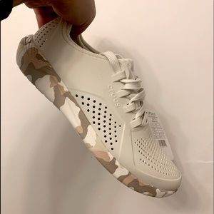 WOMEN'S LITERIDE PRINTED CAMO PACER